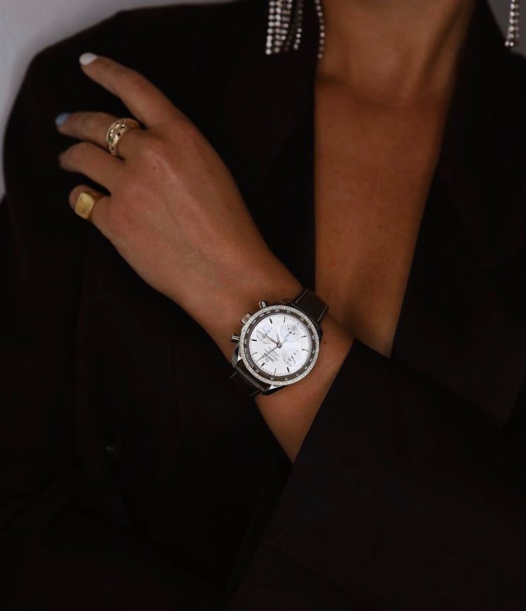 From Dubai to Warsaw, Women Are Forming Their Own Watch Clubs