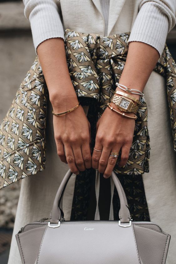 How to Wear Bracelets with a Watch for a Stylish Outfit